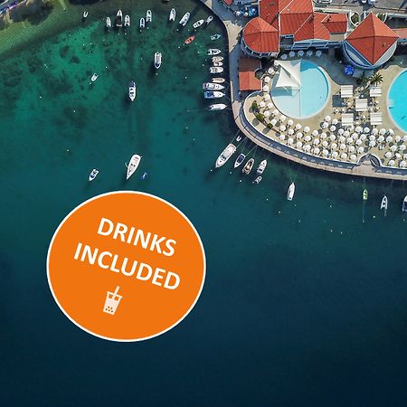 Hotel Katarina セルツェ エクステリア 写真