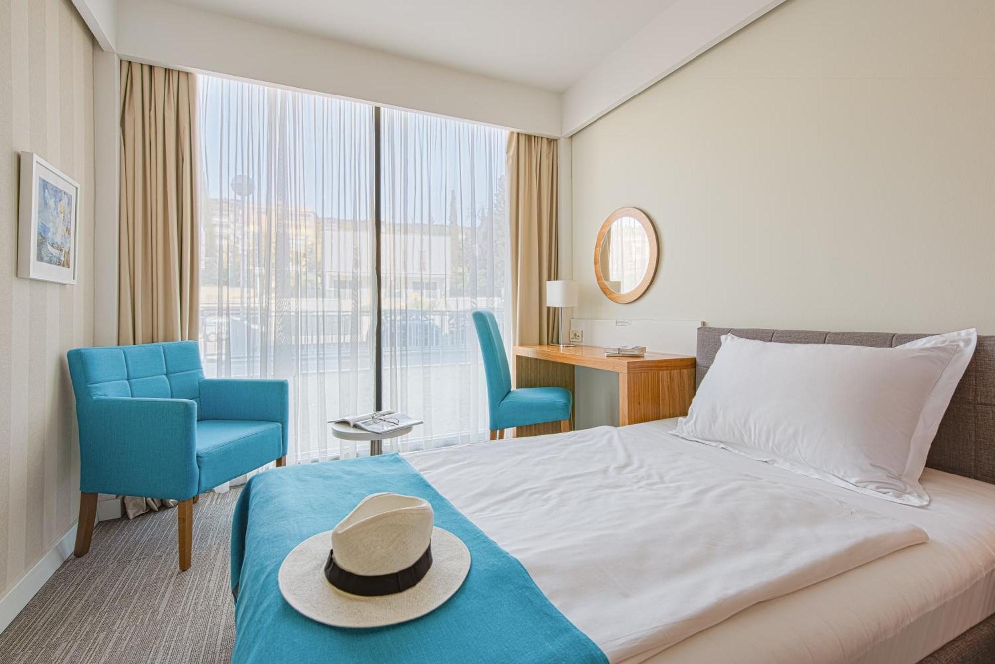 Hotel Katarina セルツェ エクステリア 写真
