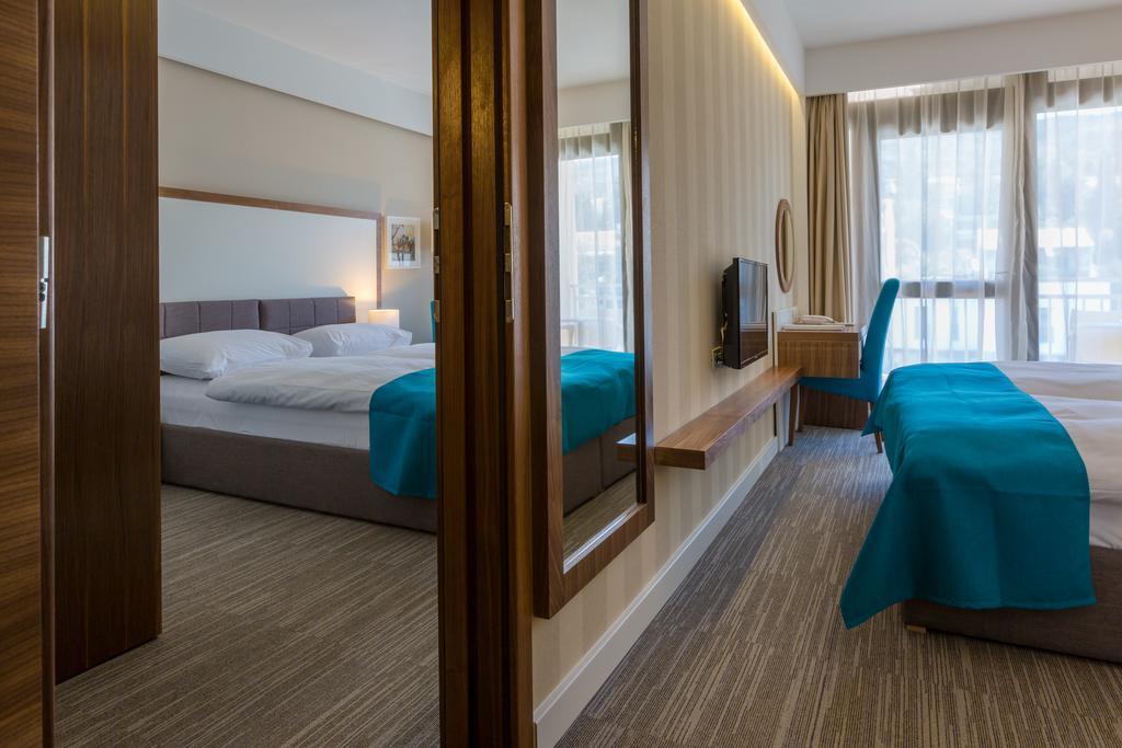 Hotel Katarina セルツェ エクステリア 写真