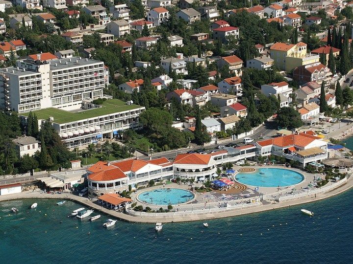 Hotel Katarina セルツェ エクステリア 写真